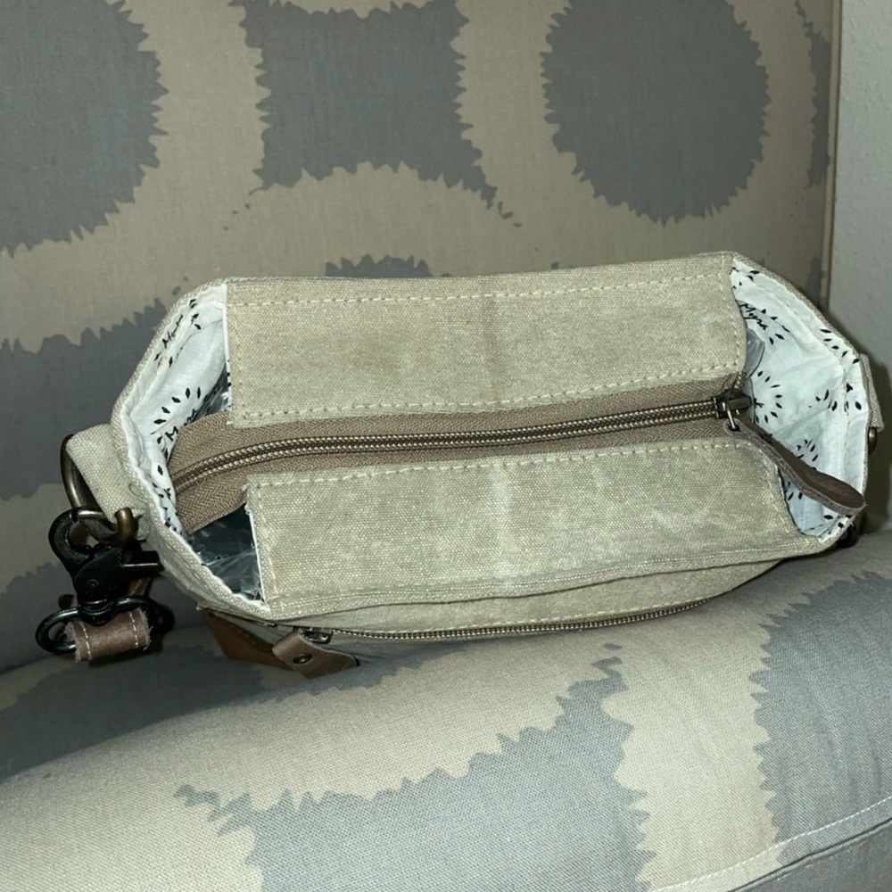 Myra Bag Leather Star Tan and Brown Crossbody Canvas and Leather New With Tags - Picture 10 of 11
